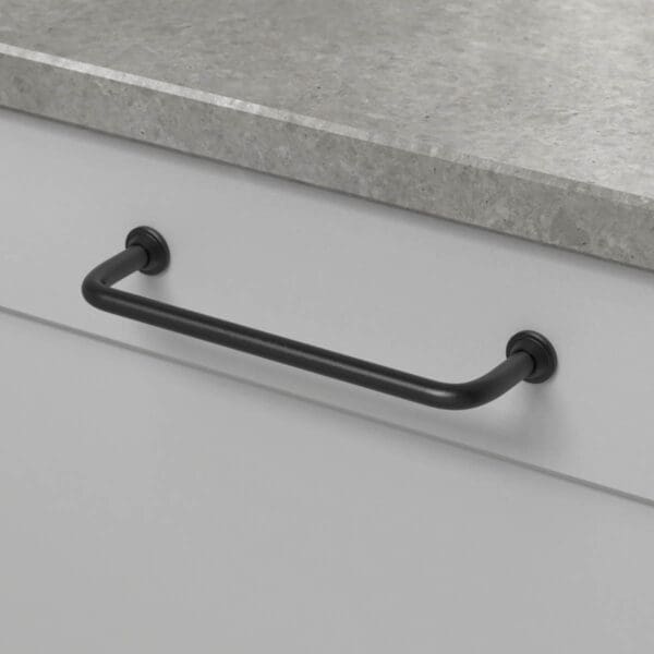 Handtag 1353 svart 330632 11 cc 128 mm ncs s 3000 n noble concrete grey