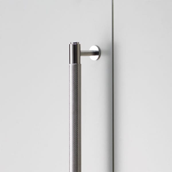2. BusterPunch Closet Bar Steel Detail