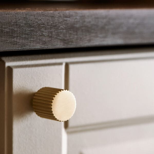 Handtag Helix Stripe knopp massing linghoff1 629648 1