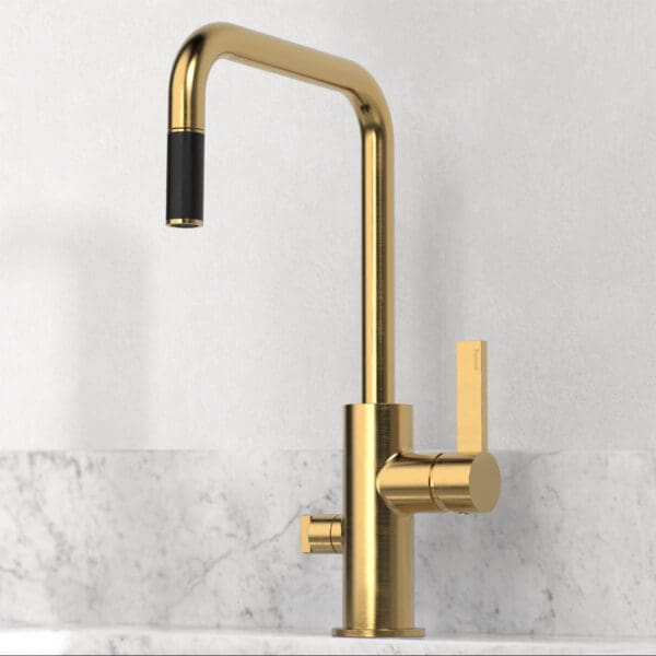tapwell koksblandare arm887 brushed honey gold 9422676 marmor carrara ny