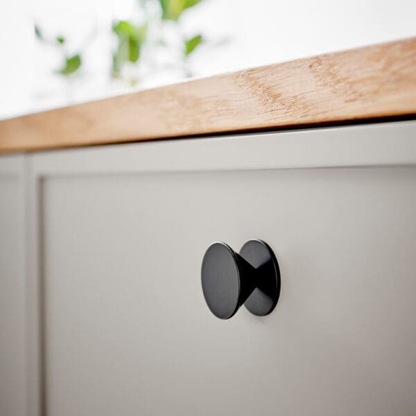 Knopp BeslagDesign Orbit svart 352015 11 1