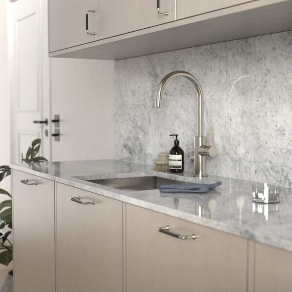 bianco carrara greige 1353 fornicklad lader svart